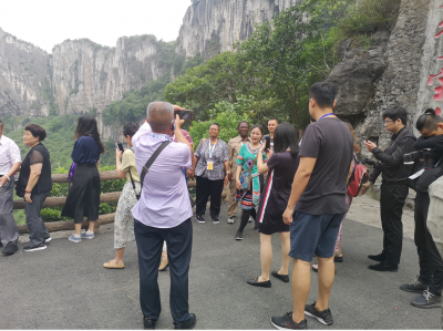 從擴音器到講解器，破解發(fā)展歷程之謎