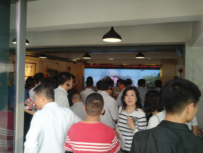什么樣配置的講解器，可以實(shí)現(xiàn)一對(duì)多講解